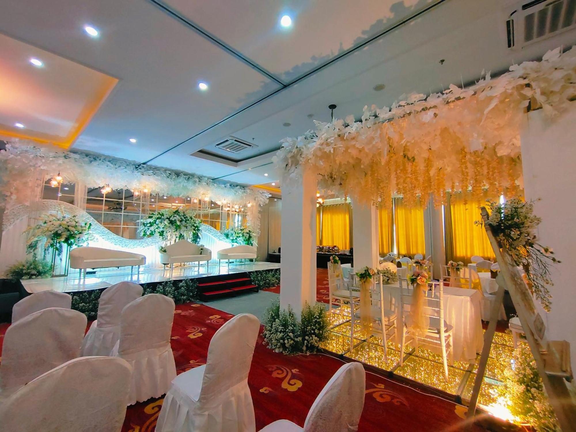 Sindoro Hotel Cilacap By Conary Exterior foto
