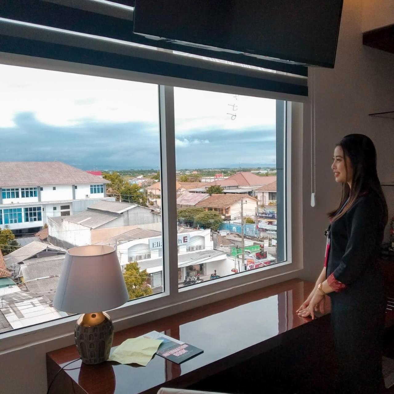 Sindoro Hotel Cilacap By Conary Exterior foto