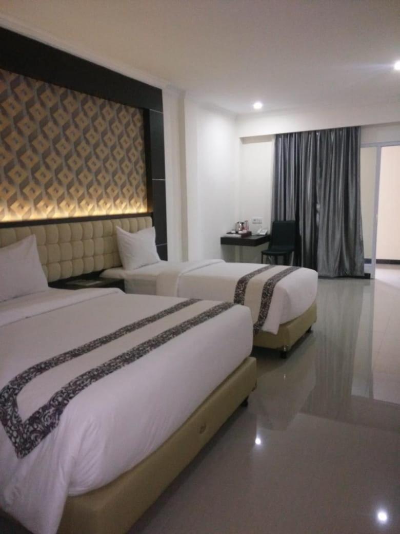 Sindoro Hotel Cilacap By Conary Exterior foto